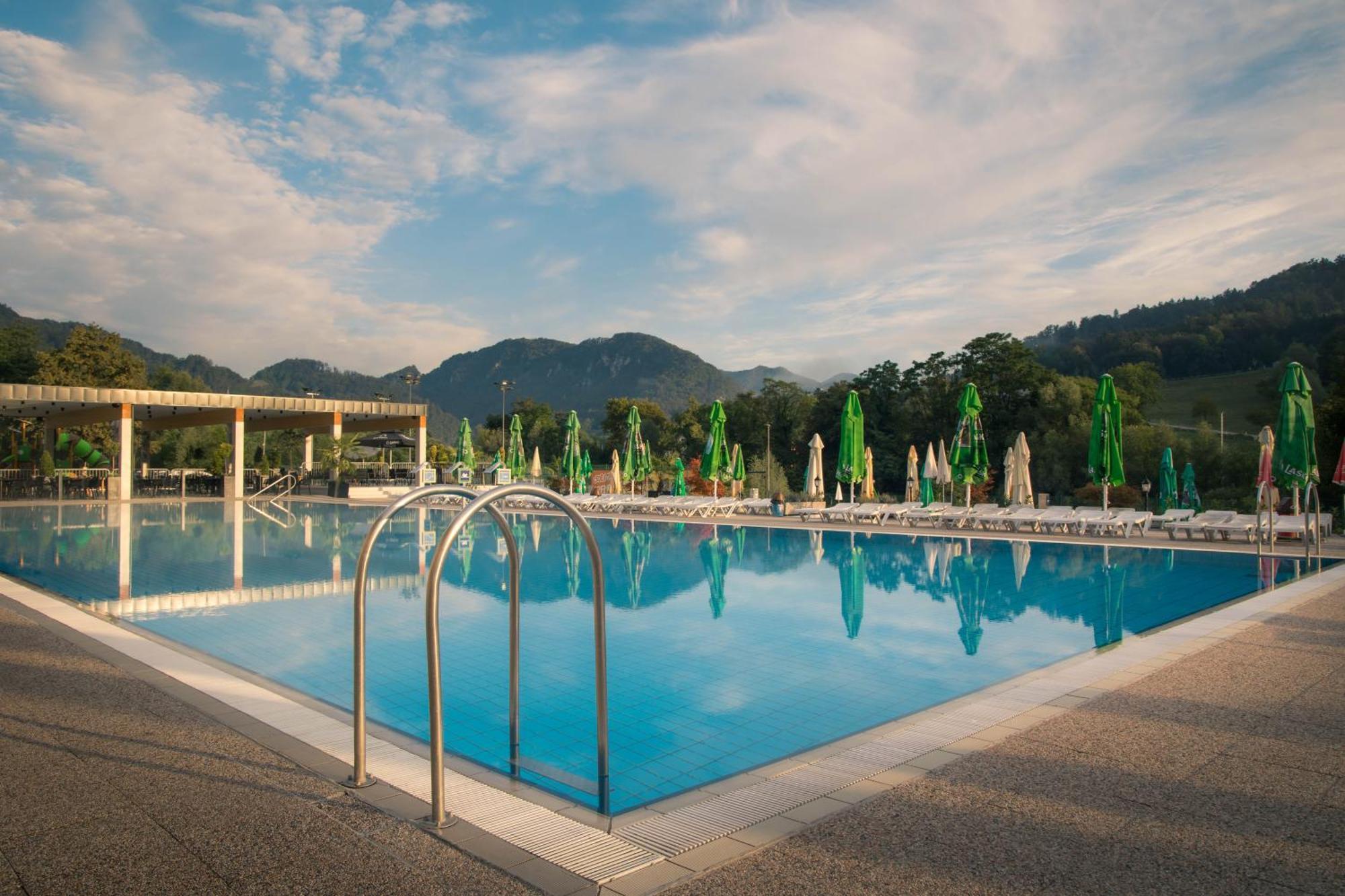 Hotel Aqua Roma Rimske Toplice Ngoại thất bức ảnh