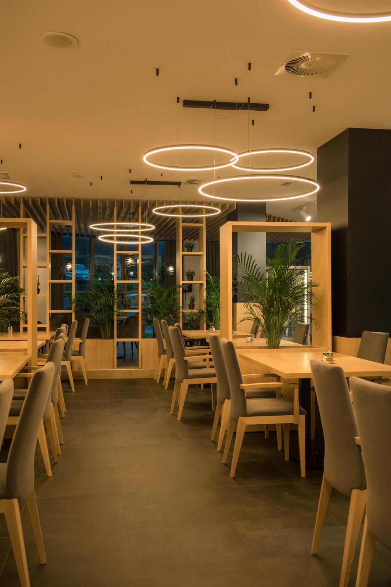 Hotel Aqua Roma Rimske Toplice Ngoại thất bức ảnh