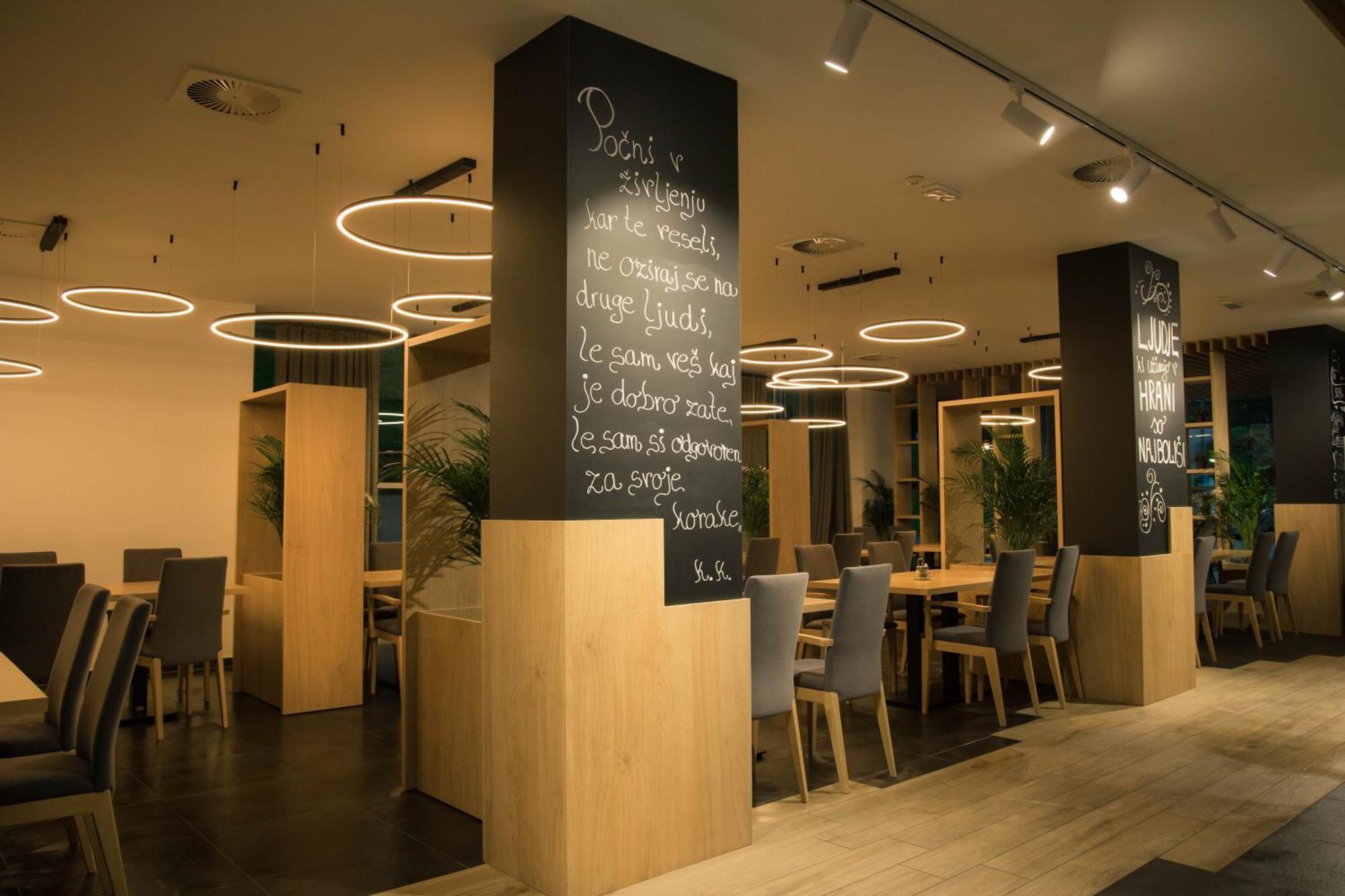Hotel Aqua Roma Rimske Toplice Ngoại thất bức ảnh