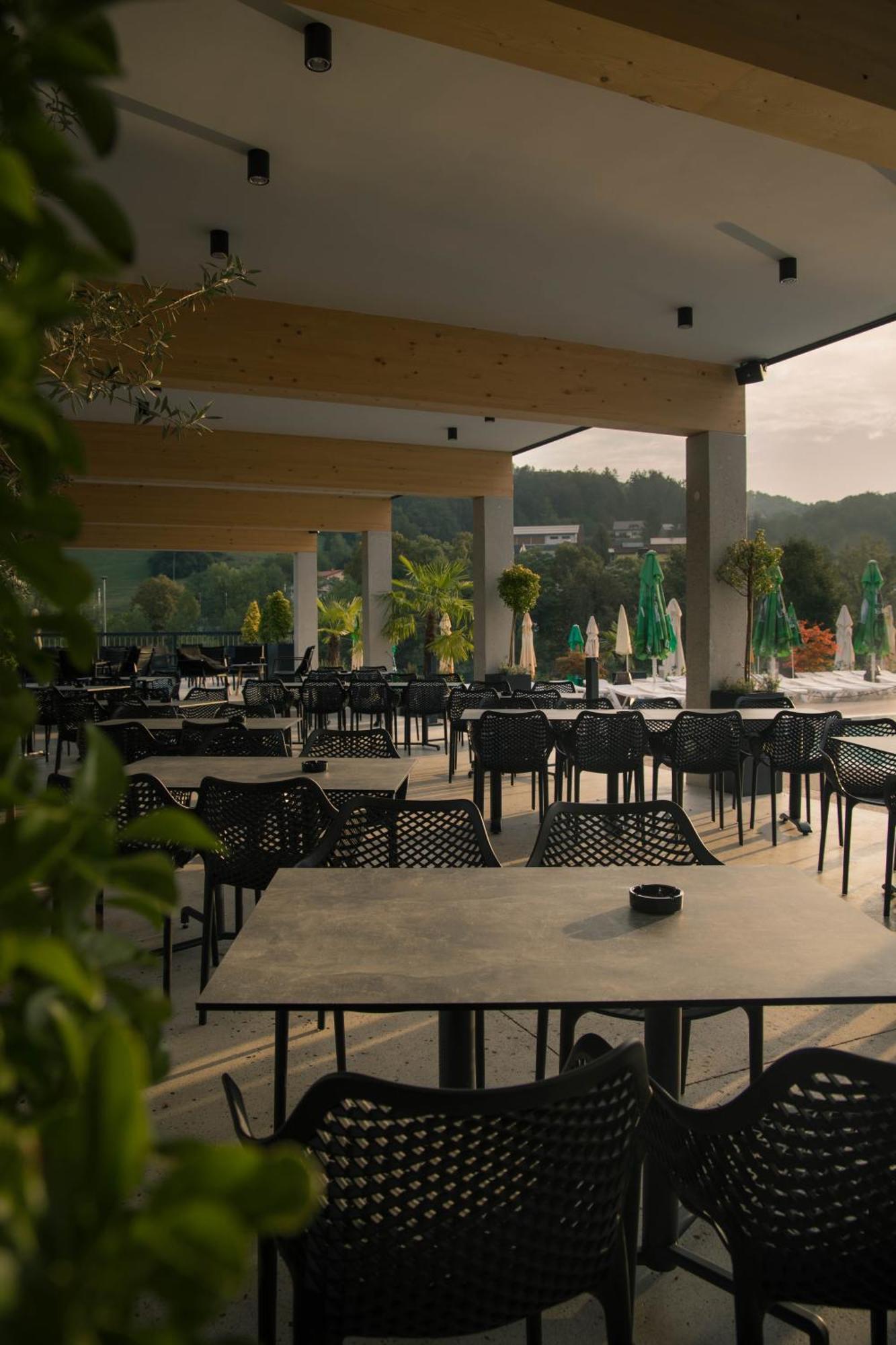 Hotel Aqua Roma Rimske Toplice Ngoại thất bức ảnh