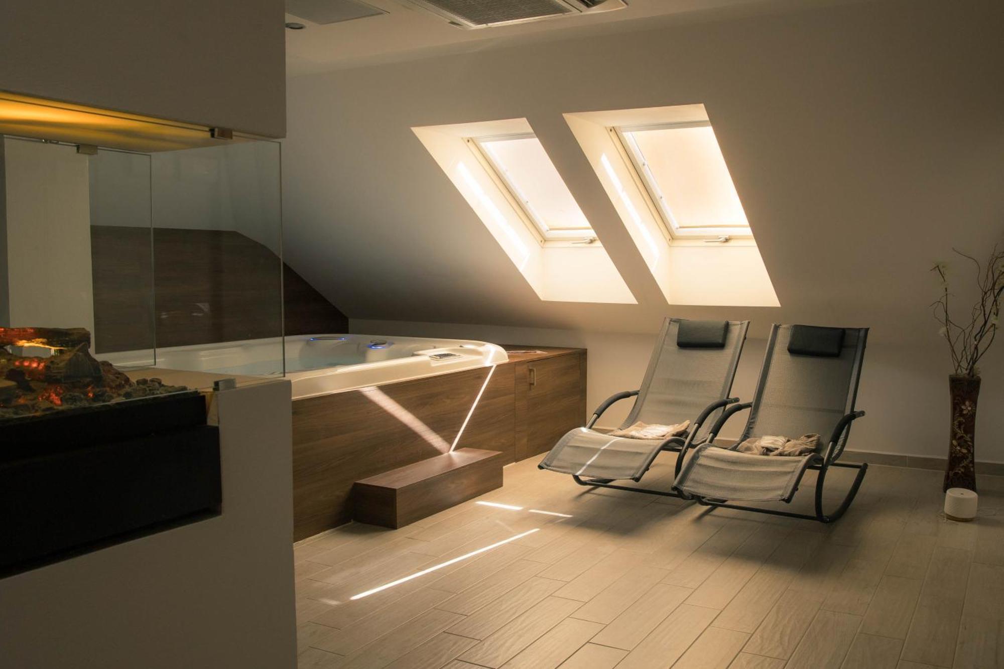 Hotel Aqua Roma Rimske Toplice Ngoại thất bức ảnh