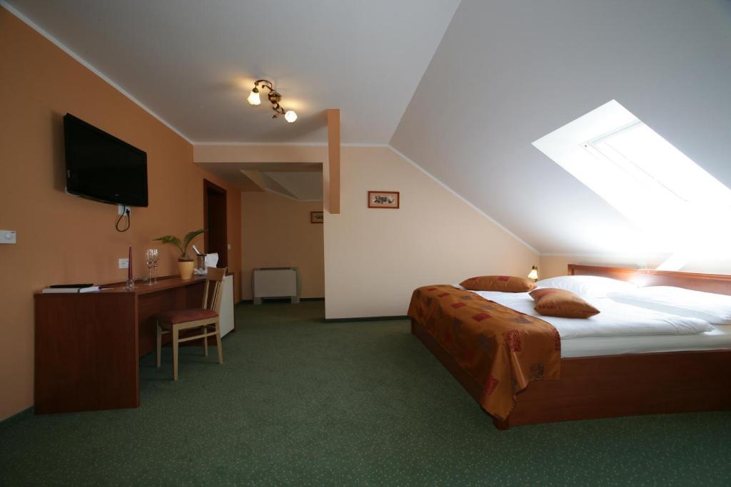 Hotel Aqua Roma Rimske Toplice Phòng bức ảnh